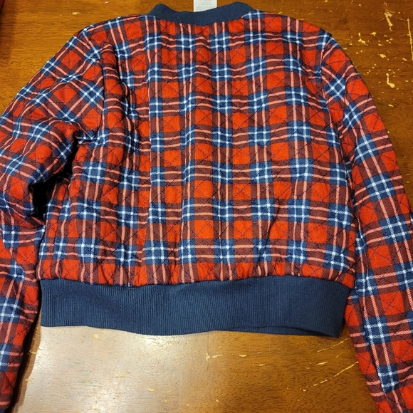 Cropped Plaid Jacket - Picture 2 of 3